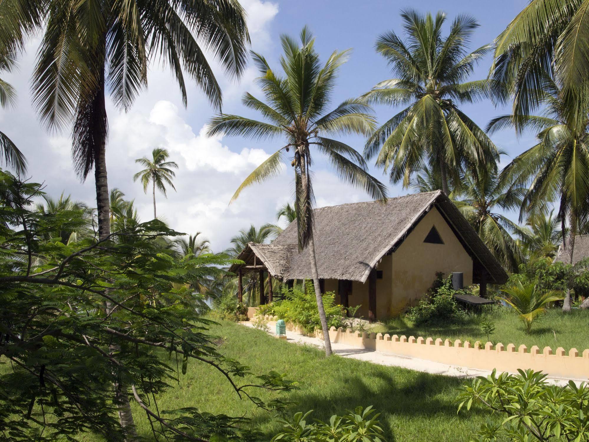 Kinasi Lodge Utende Exteriér fotografie